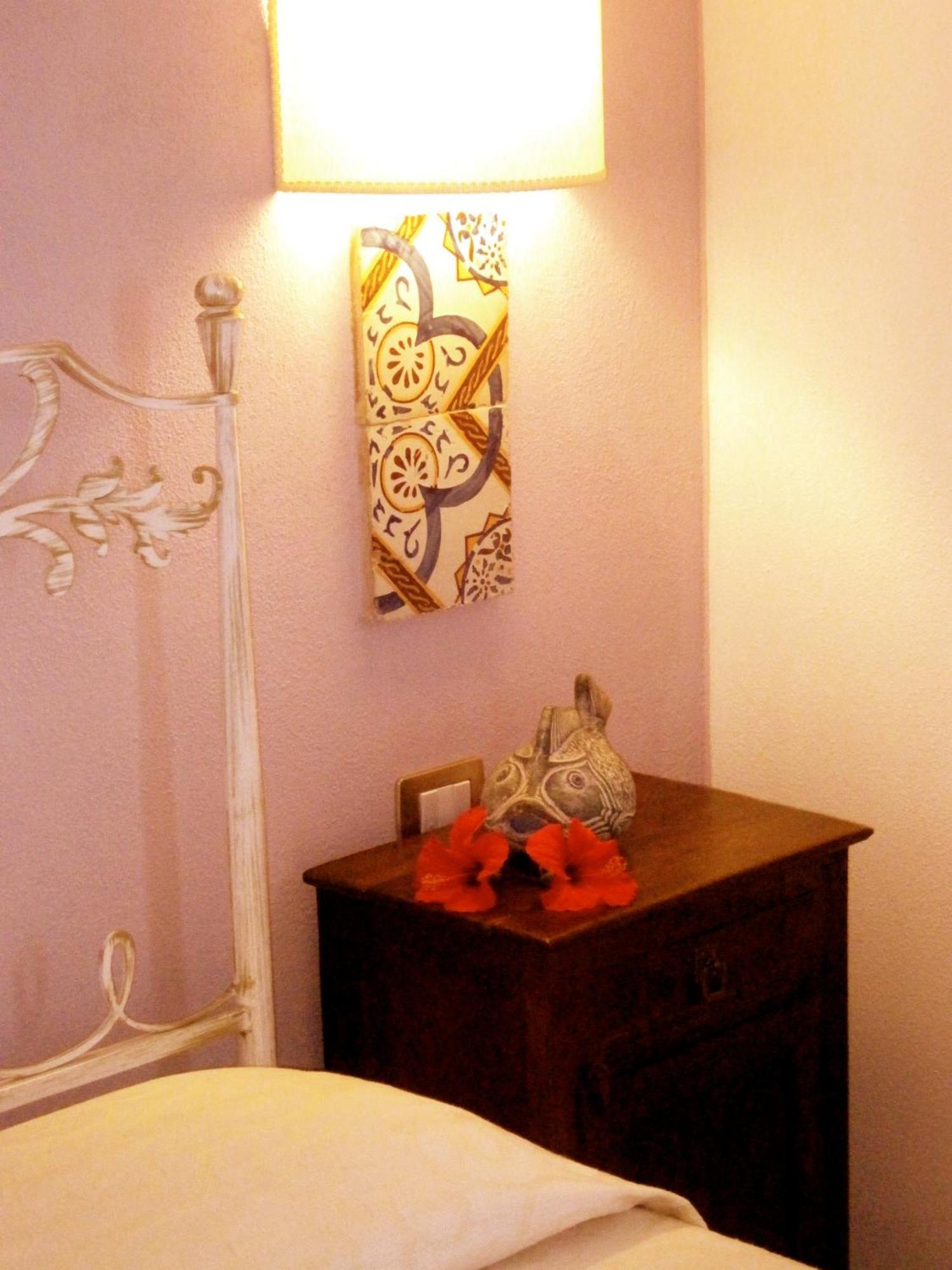 Hotel Villa Pimpina Carloforte  Εξωτερικό φωτογραφία
